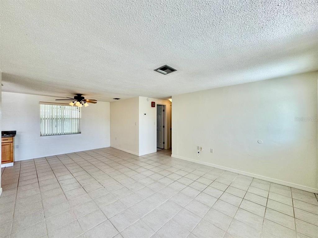 3131 ROXBURY DRIVE, HOLIDAY, FL — photo 5 of 30