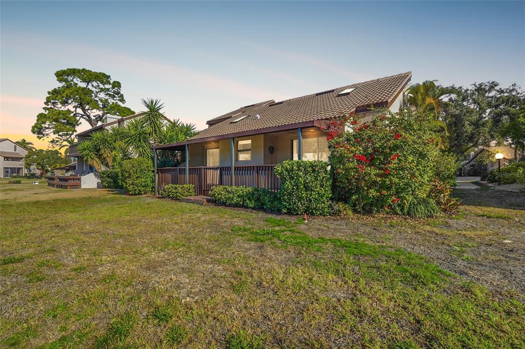 1310 PELICAN CREEK CROSSING