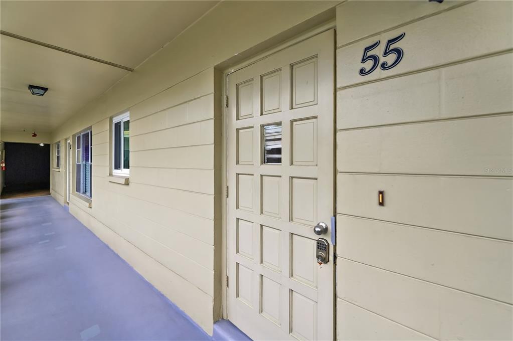 2351 IRISH LANE UNIT 55, CLEARWATER, FL — photo 3 of 30
