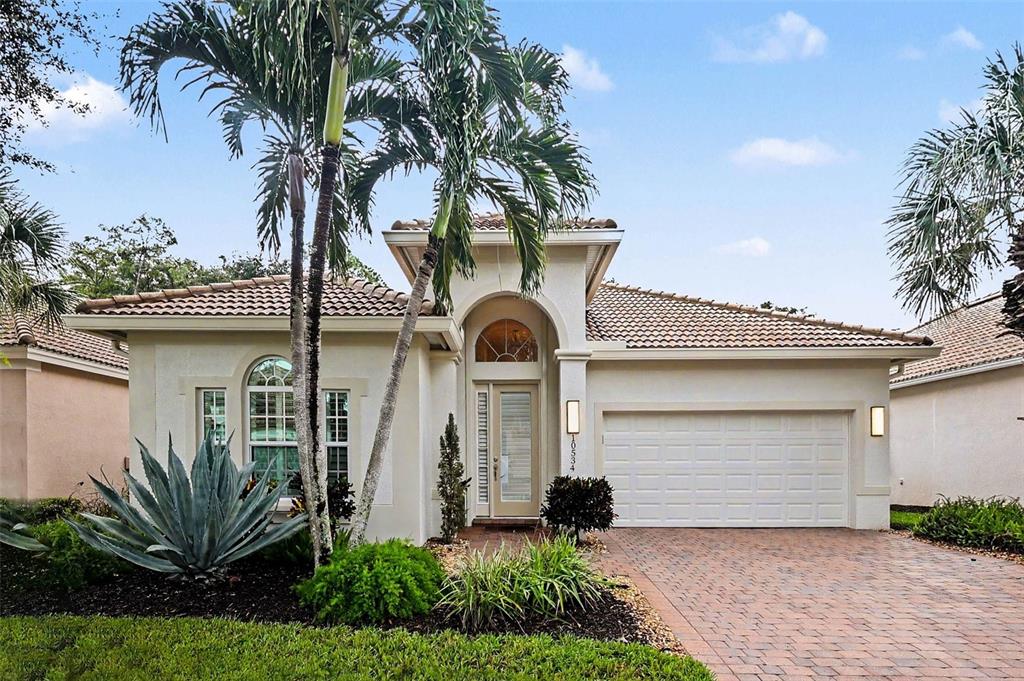 10534 YORKSTONE DRIVE, BONITA SPRINGS, FL — photo 2 of 28