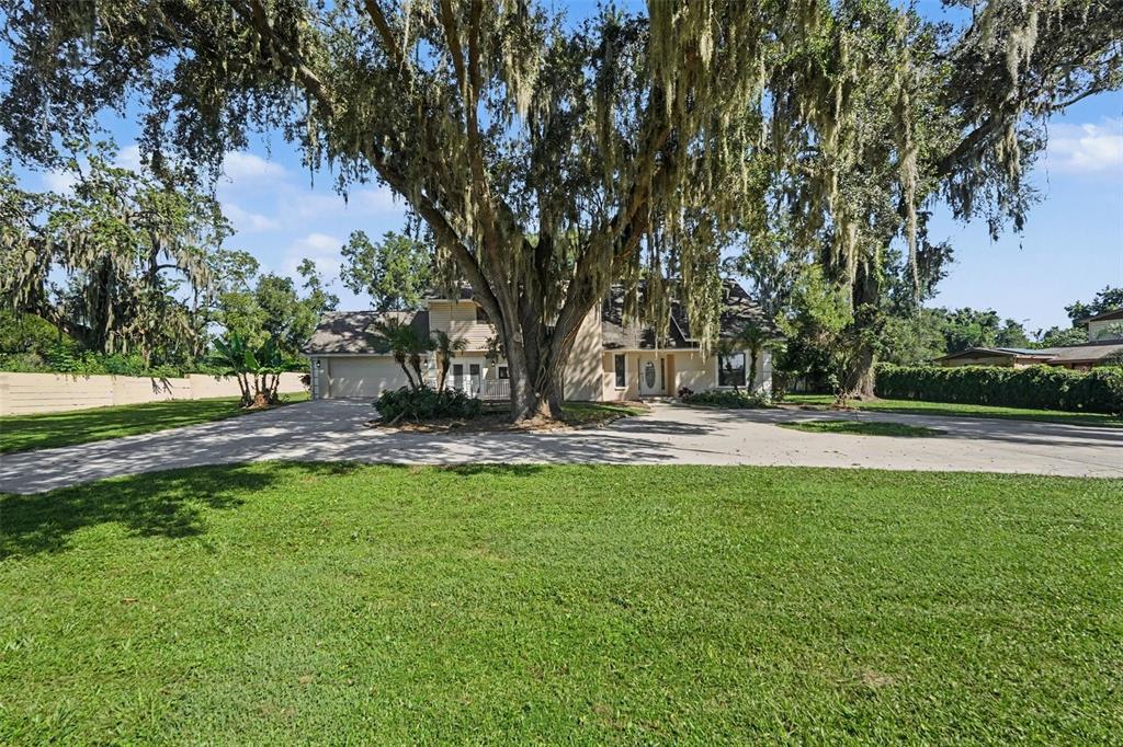 126 GOINS DRIVE, SEFFNER, FL — photo 2 of 29