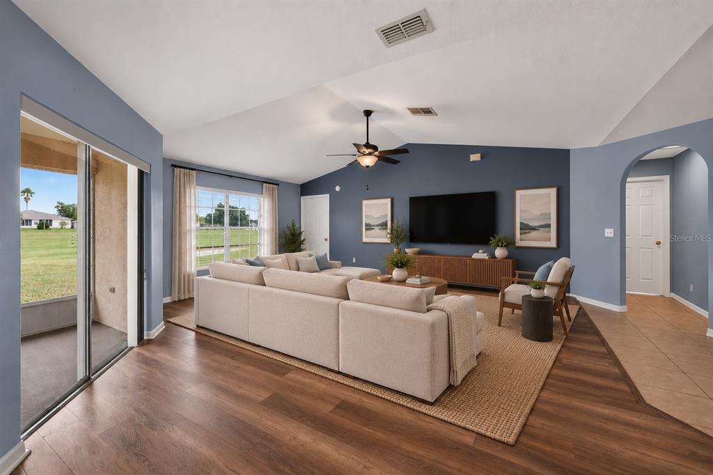 11048 MOSHIE LANE, SAN ANTONIO, FL — photo 3 of 30