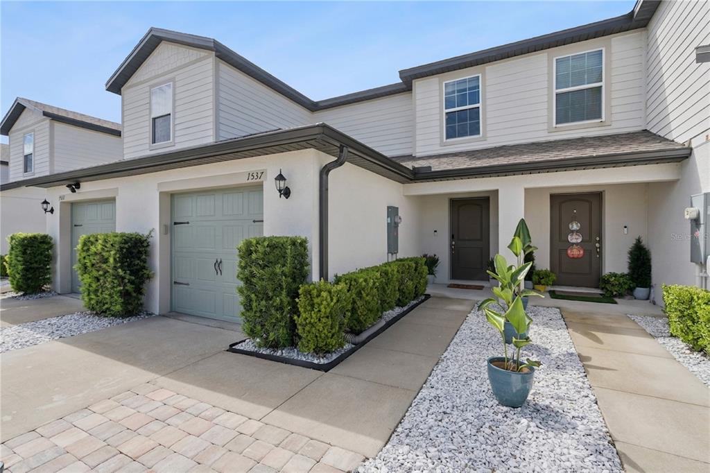 1537 WYNFORD CIRCLE, TAVARES, FL — photo 3 of 30