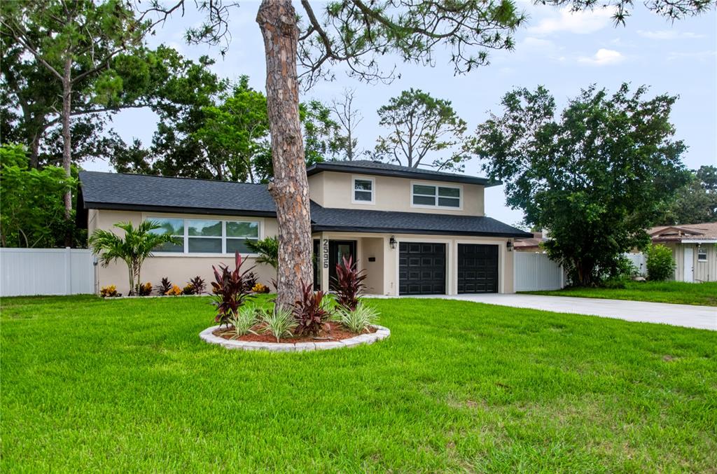 2596 COLUMBUS WAY S, ST PETERSBURG, FL — photo 2 of 30