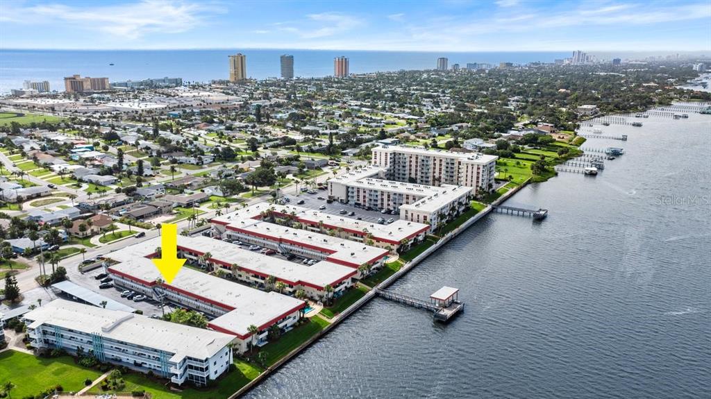 2901 N HALIFAX AVENUE UNIT 215