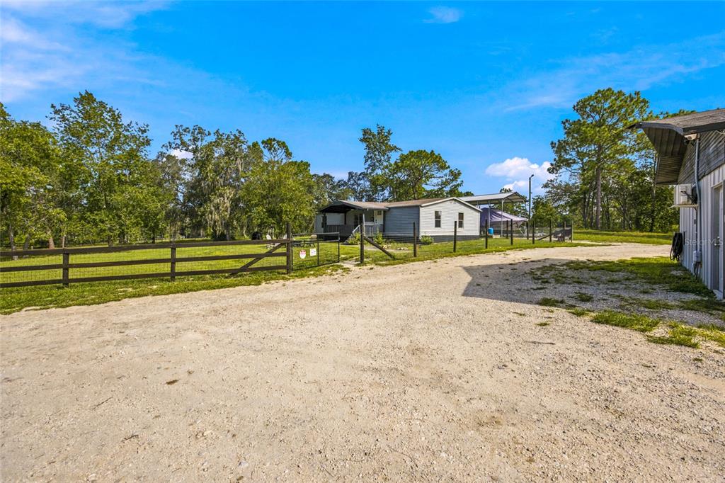 12180 SUNSHINE, BROOKSVILLE, FL — photo 3 of 30