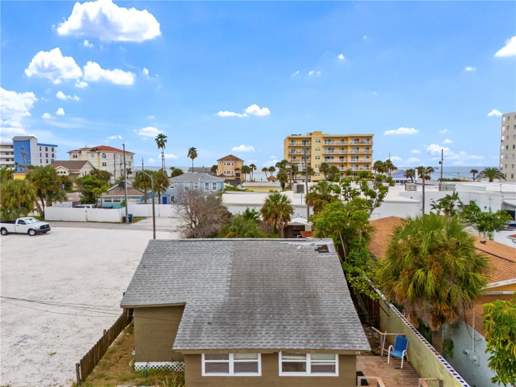 13418 1ST STREET E, MADEIRA BEACH, FL — photo 2 of 30