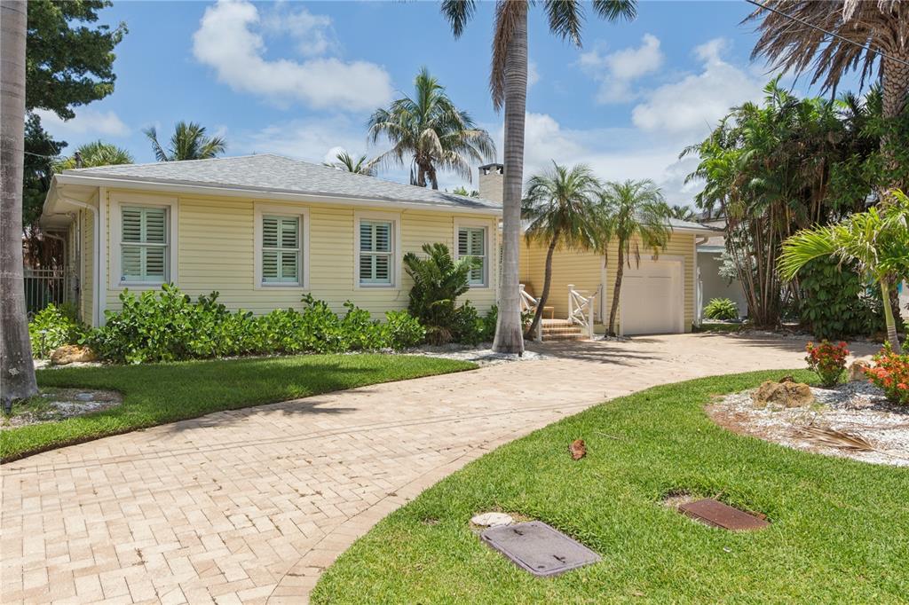 110 DEVON DRIVE, CLEARWATER, FL — photo 2 of 30