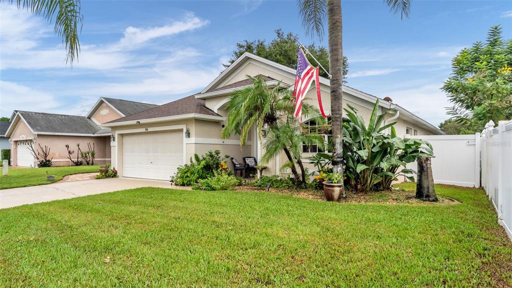 126 KING GEORGE DRIVE, DAVENPORT, FL — photo 3 of 49