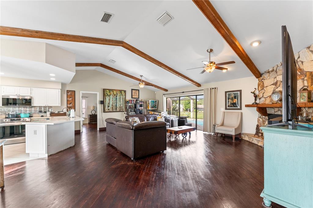 4643 ORANGE GROVE WAY, PALM HARBOR, FL — photo 5 of 30