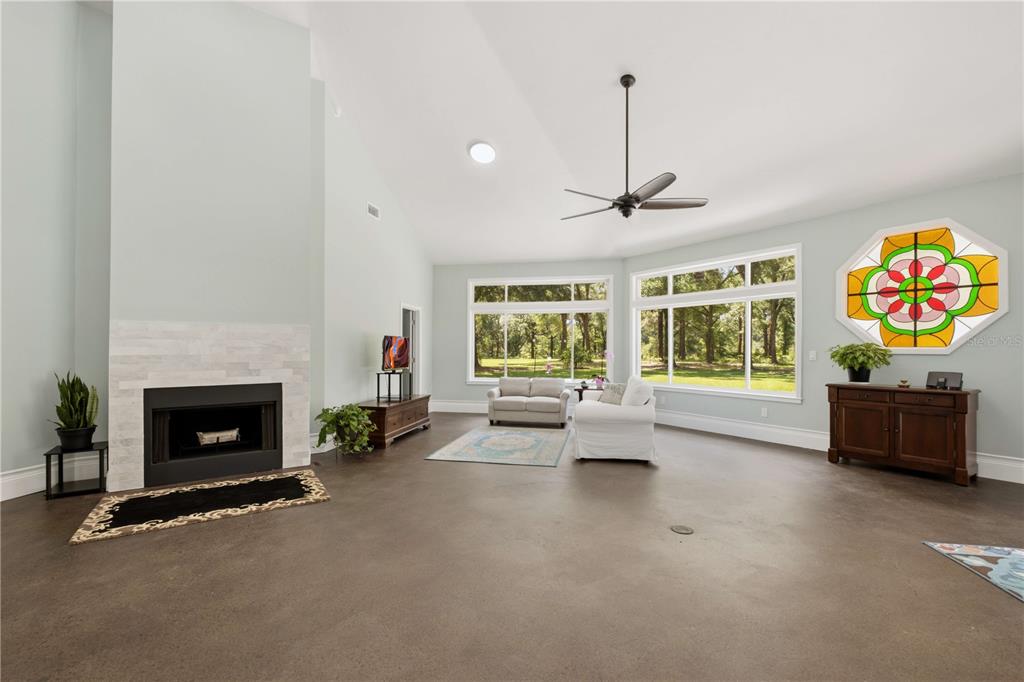 6012 NW 168TH STREET, ALACHUA, FL — photo 5 of 28
