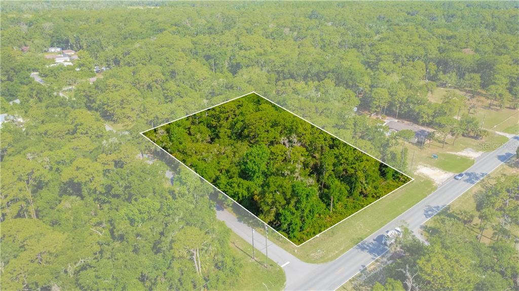 9567 W Poplar STREET, CRYSTAL RIVER, FL — photo 2 of 13