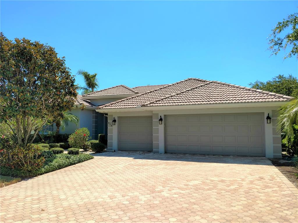 919 SCHERER WAY