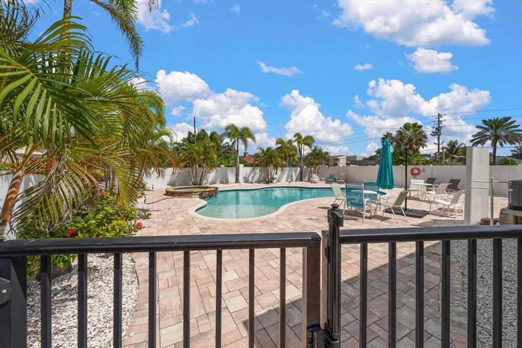 1512 GULF BOULEVARD, INDIAN ROCKS BEACH, FL — photo 3 of 30