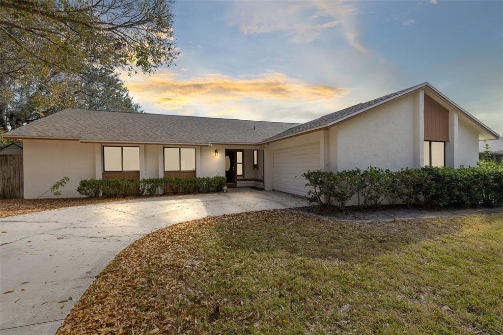 1116 FAIRWAY DRIVE