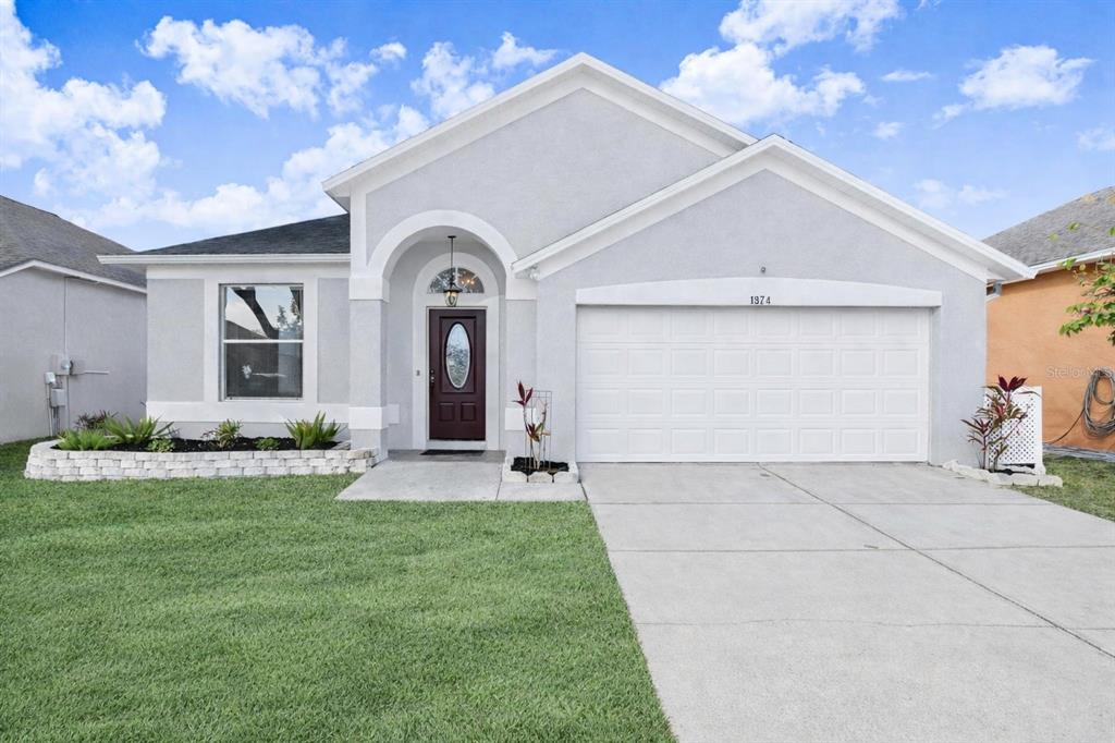 8924 METHENY CIRCLE