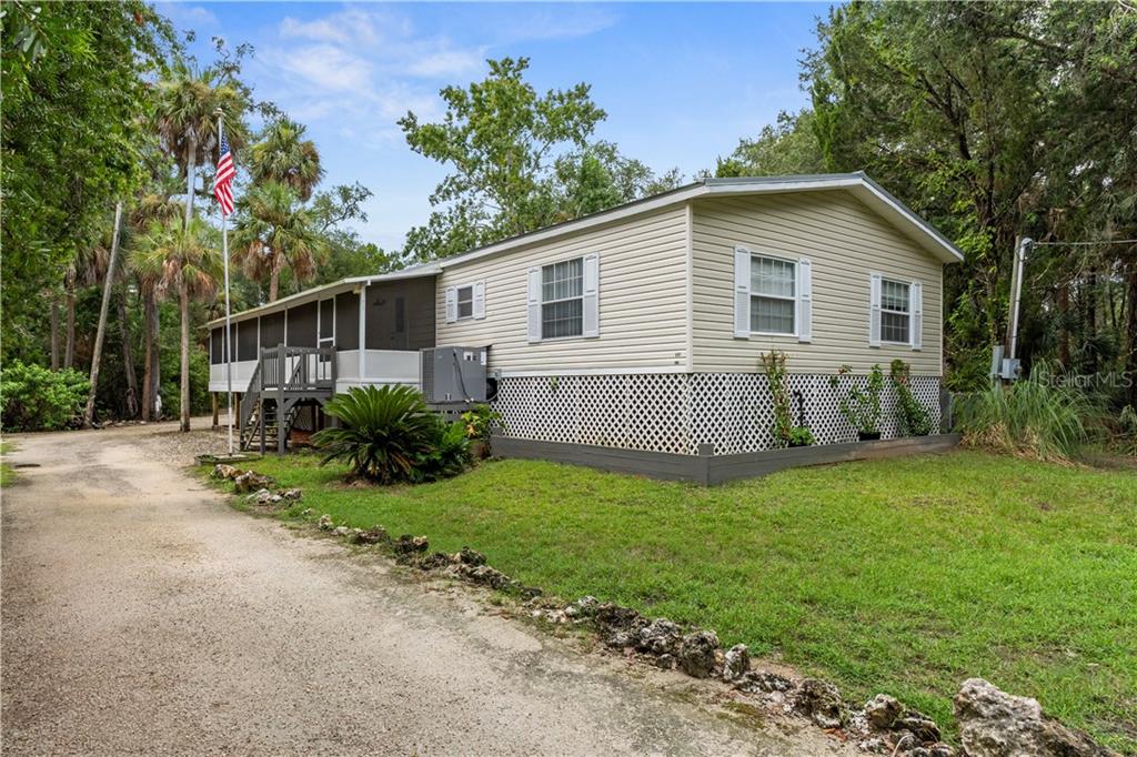 11720 W North PLACE, HOMOSASSA, FL — photo 2 of 30