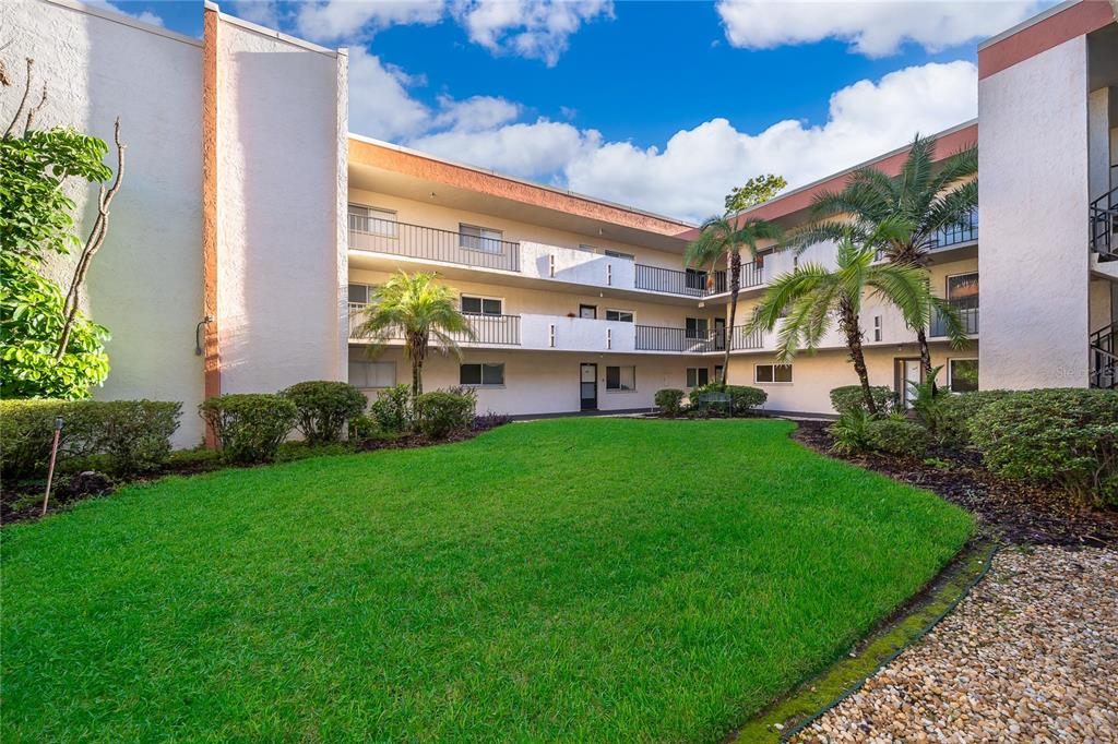 1130 N LAKE PARKER AVENUE UNIT C126, LAKELAND, FL — photo 3 of 27