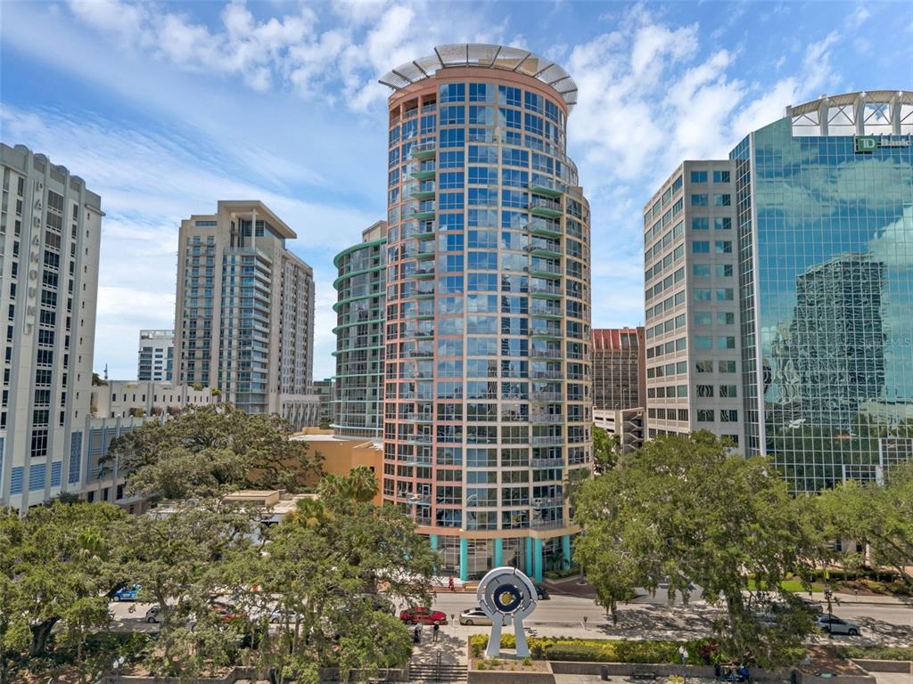 322 E CENTRAL BOULEVARD UNIT 2101