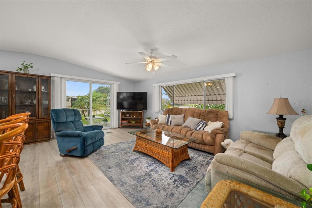 2024 E ROBIN AVENUE, SEBRING, FL — photo 4 of 30