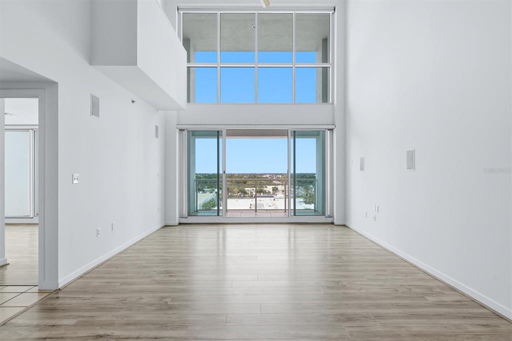 1990 MAIN STREET UNIT 3, SARASOTA, FL — photo 4 of 30