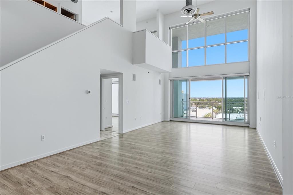 1990 MAIN STREET UNIT 3, SARASOTA, FL — photo 5 of 30