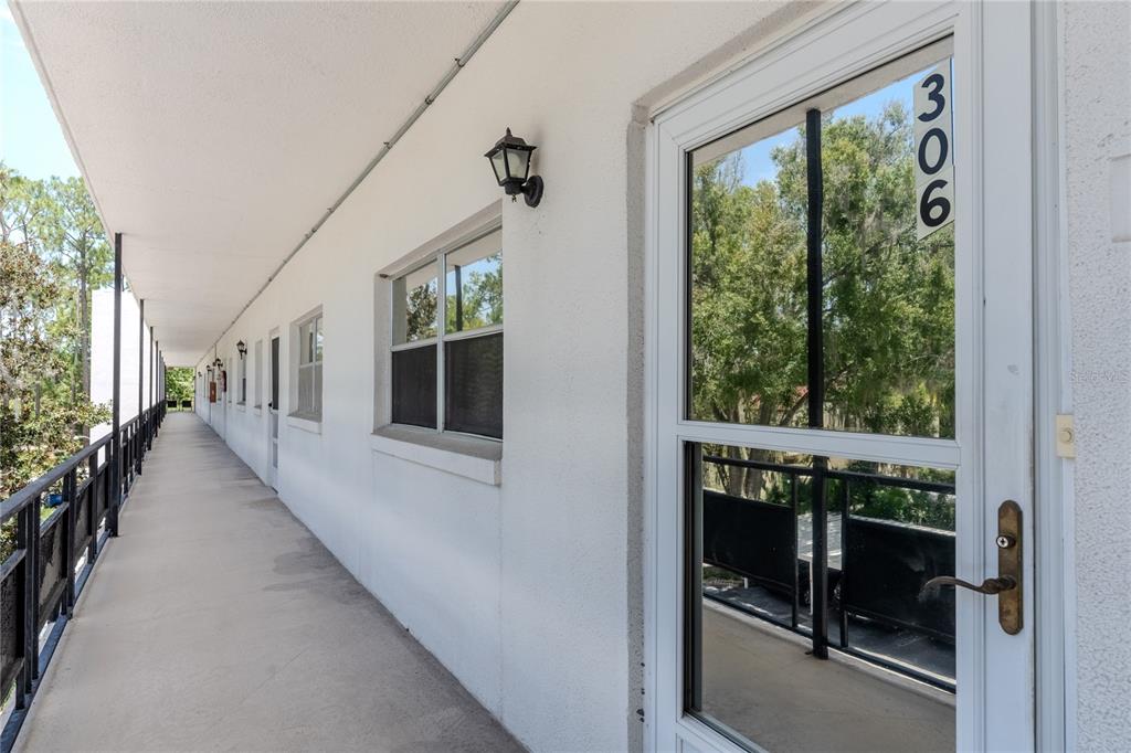 200 EL CAMINO DRIVE UNIT 306