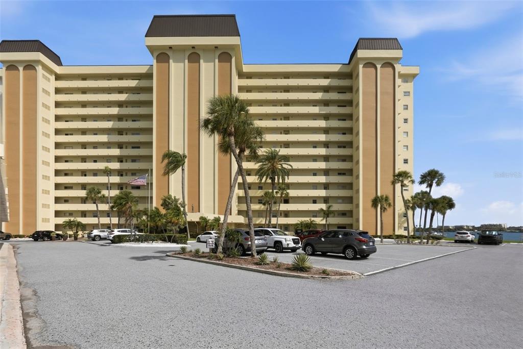 4775 COVE CIRCLE UNIT 606