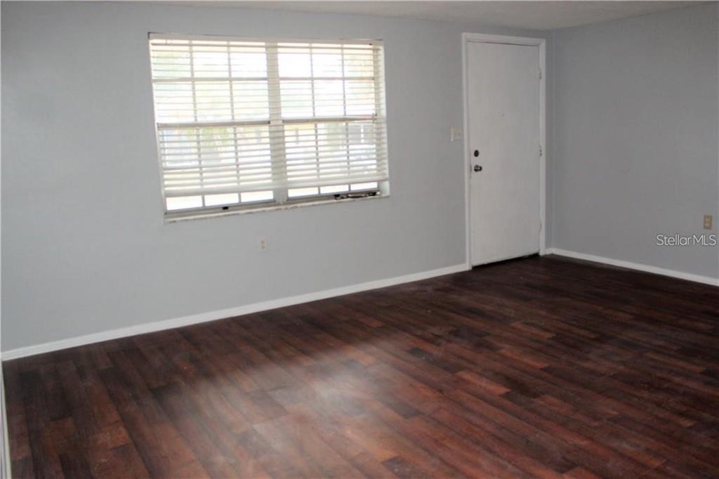 9920 GRAY FOX LANE, PORT RICHEY, FL — photo 2 of 7