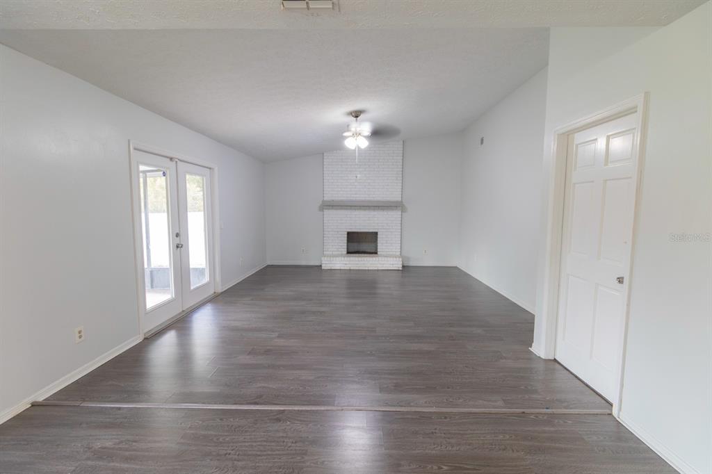 603 ANGELICA PLACE, BRANDON, FL — photo 4 of 30