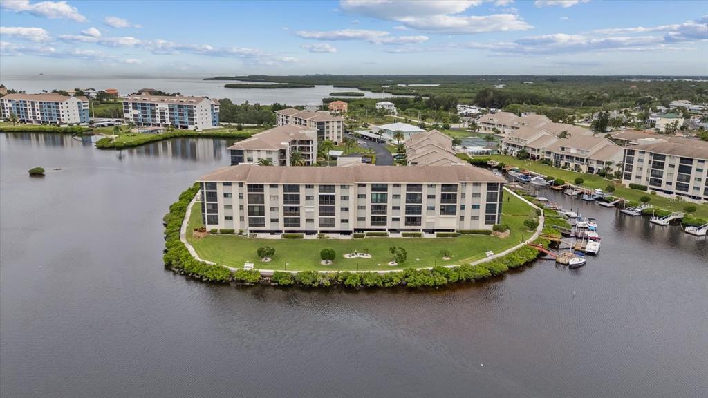 8150 BRENT STREET UNIT 748, PORT RICHEY, FL — photo 2 of 30