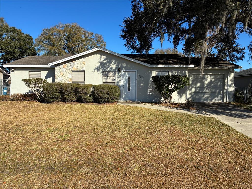 738 CARIBOU DRIVE
