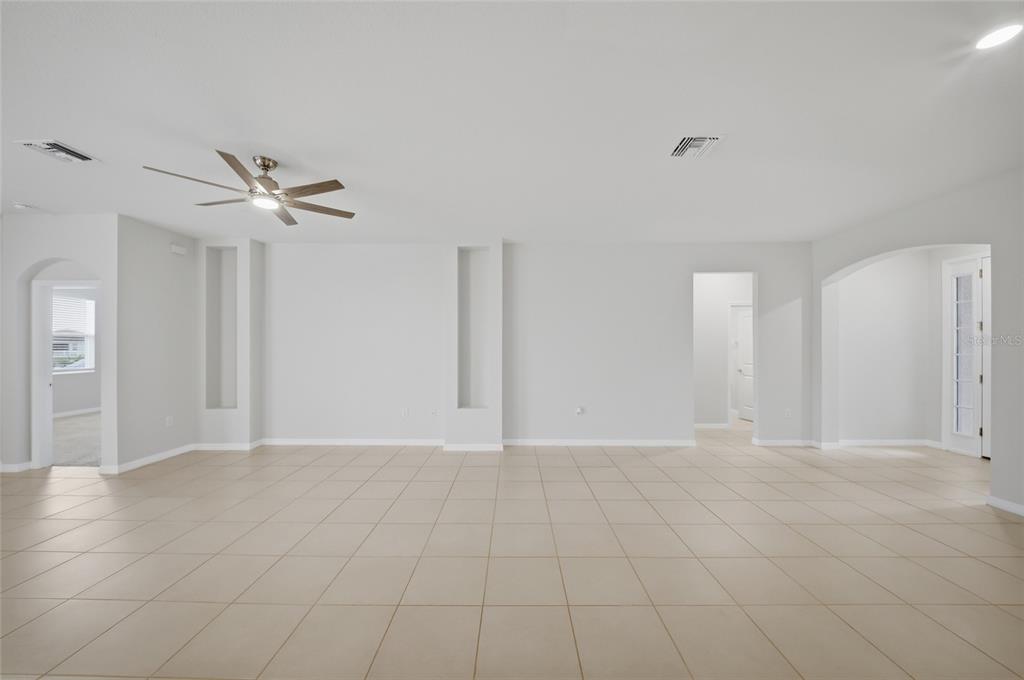 3940 MOSSY LIMB COURT, PALMETTO, FL — photo 5 of 30