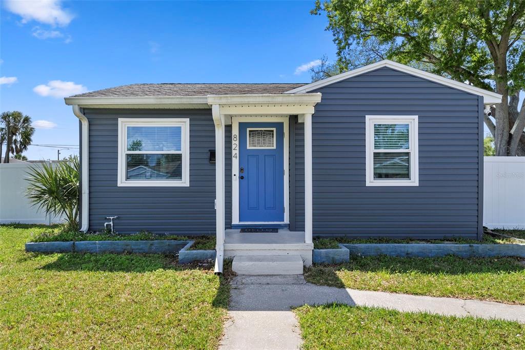 824 61ST AVENUE NE, ST PETERSBURG, FL — photo 2 of 25