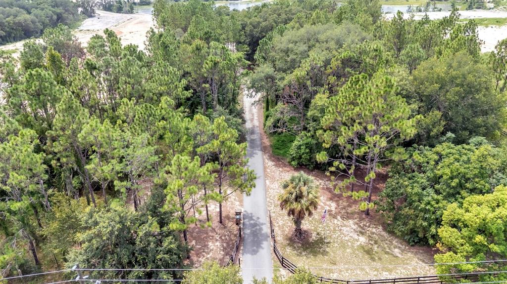 2406 LAKE ELLA ROAD, FRUITLAND PARK, FL — photo 4 of 30