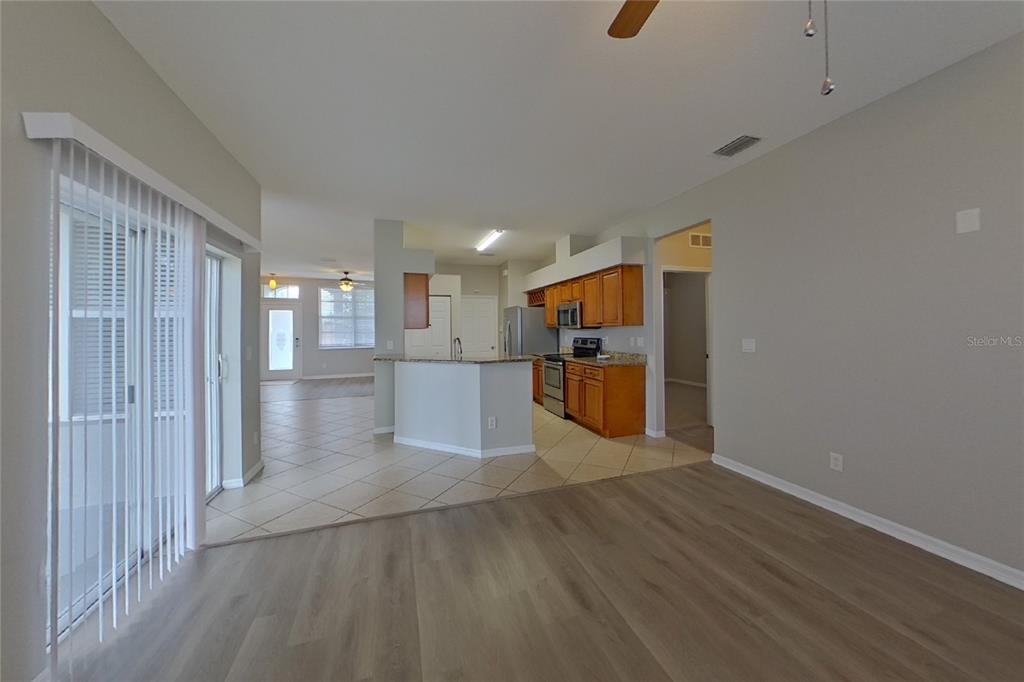 601 CYPRESS PARK AVENUE, TARPON SPRINGS, FL — photo 2 of 15
