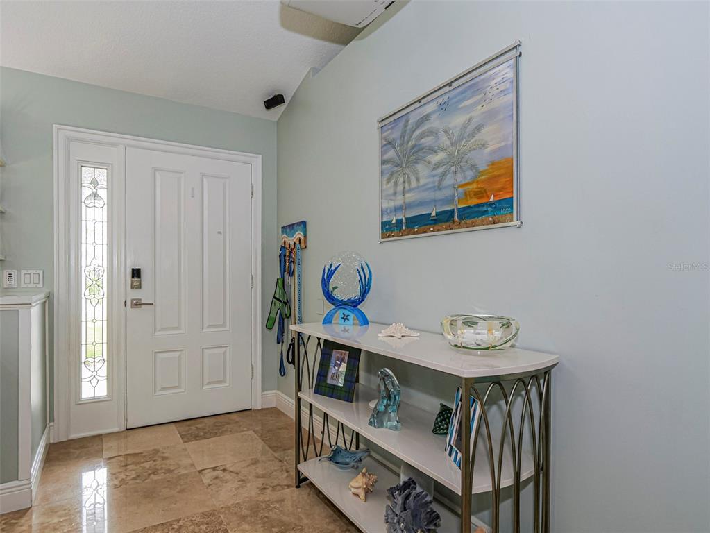 215 8TH TERRACE, VERO BEACH, FL — photo 3 of 30
