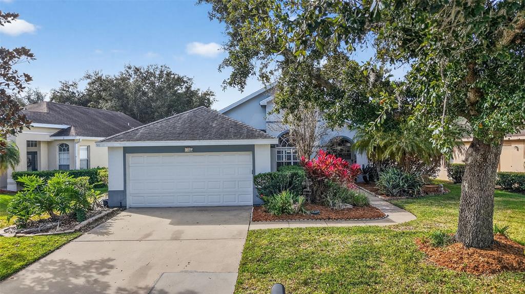288 WESCLIFF DRIVE