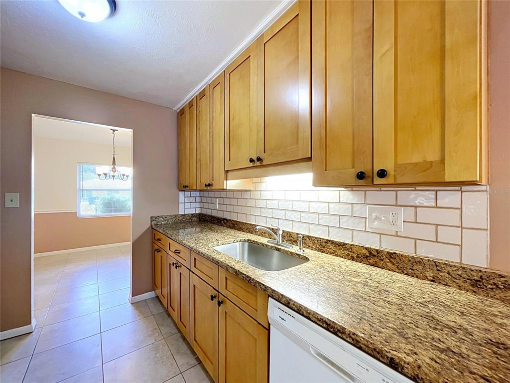 903 TANGELO PLACE, BRANDON, FL — photo 5 of 30