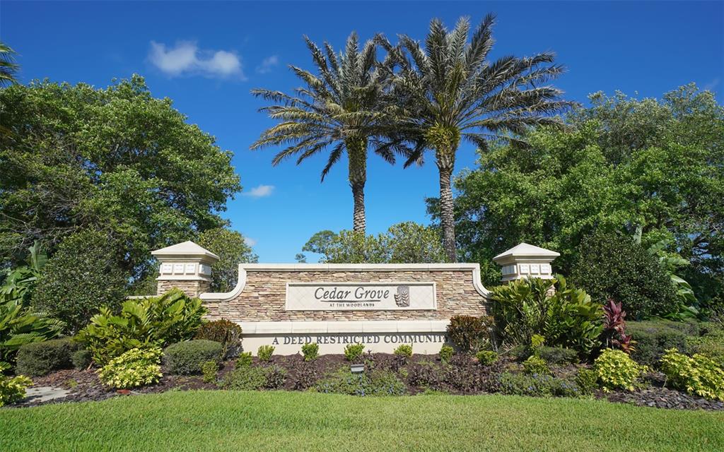 2571 SHERMAN OAK DRIVE, NORTH PORT, FL — photo 2 of 30