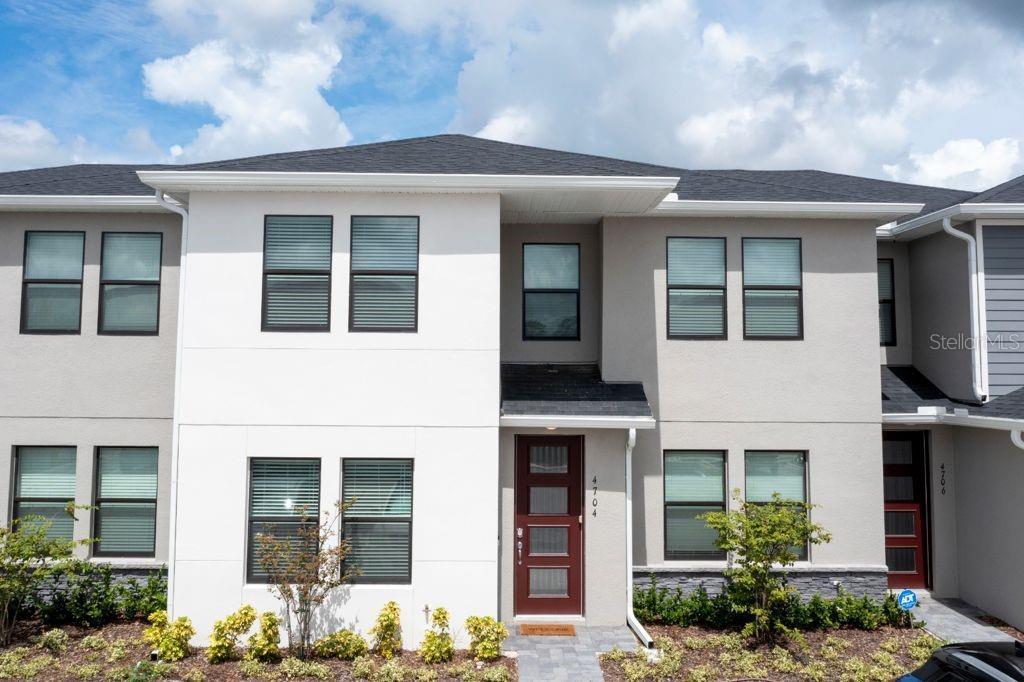 4704 TERRA ESMERALDA DRIVE