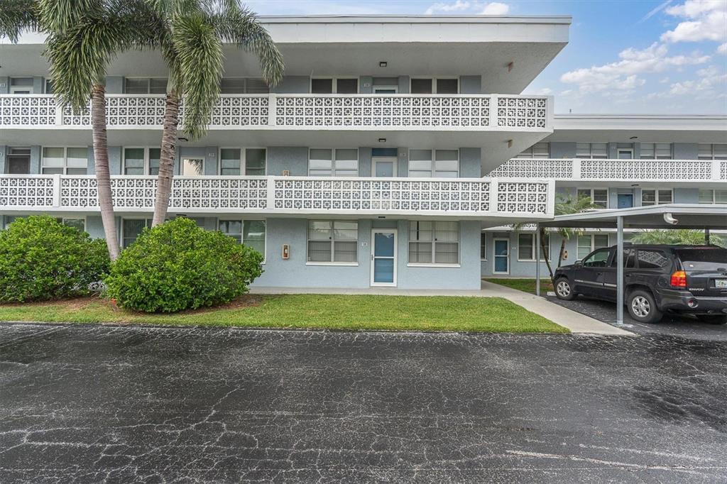 4715 BAY STREET NE UNIT 330, ST PETERSBURG, FL — photo 2 of 33