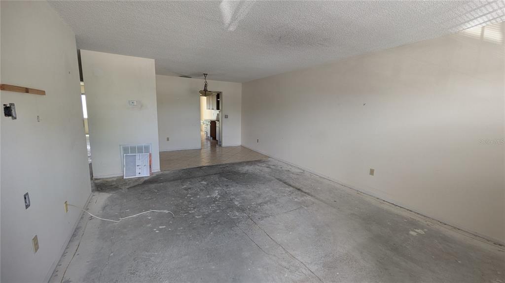5980 TERRACE PARK DRIVE N UNIT 206, ST PETERSBURG, FL — photo 2 of 30
