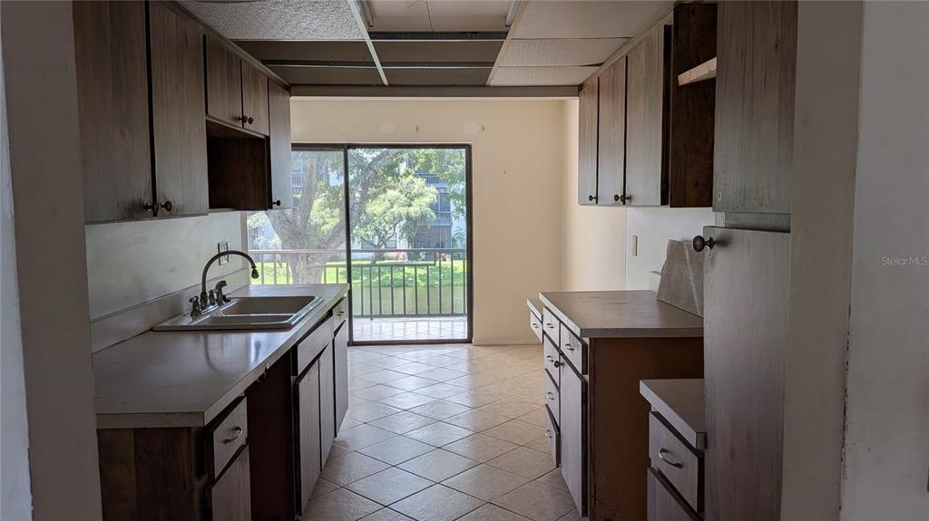 5980 TERRACE PARK DRIVE N UNIT 206, ST PETERSBURG, FL — photo 4 of 30