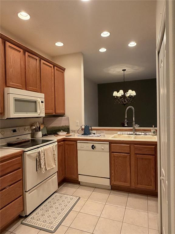 17316 CHATEAU PINE WAY, CLERMONT, FL — photo 3 of 11