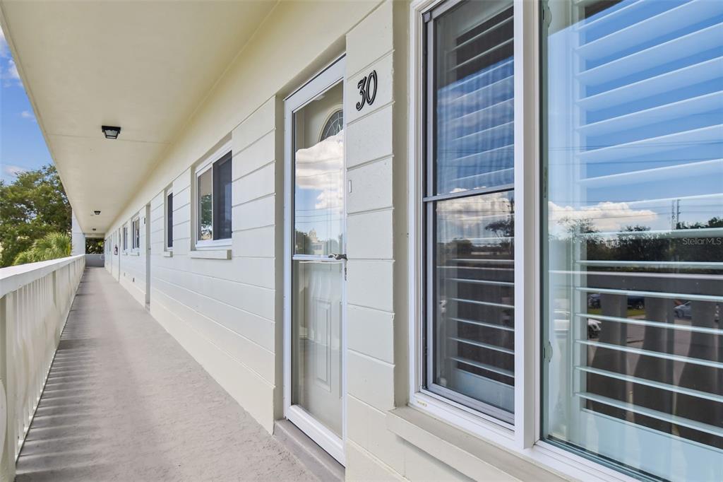 2292 COSTA RICAN DRIVE UNIT 30, CLEARWATER, FL — photo 2 of 41