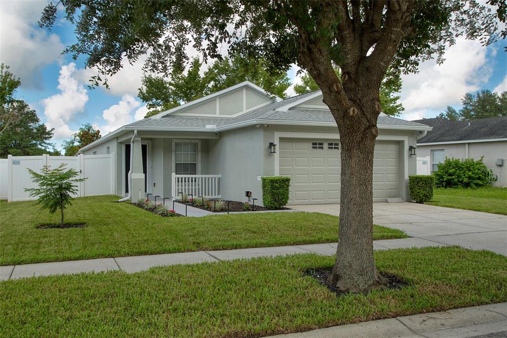 12307 CANYON BOULEVARD, SPRING HILL, FL — photo 4 of 30