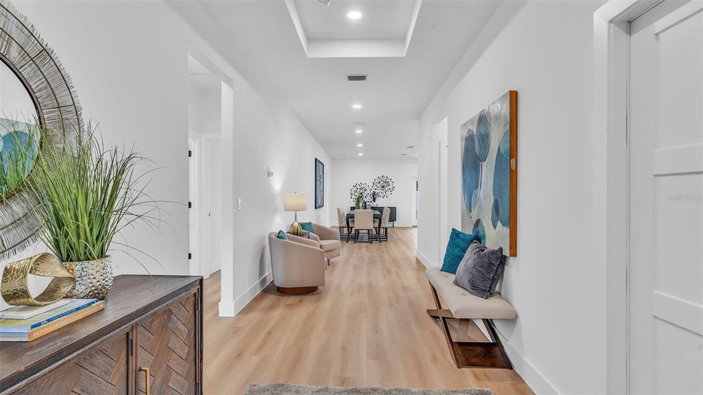 4428 57TH AVENUE N, ST PETERSBURG, FL — photo 2 of 38