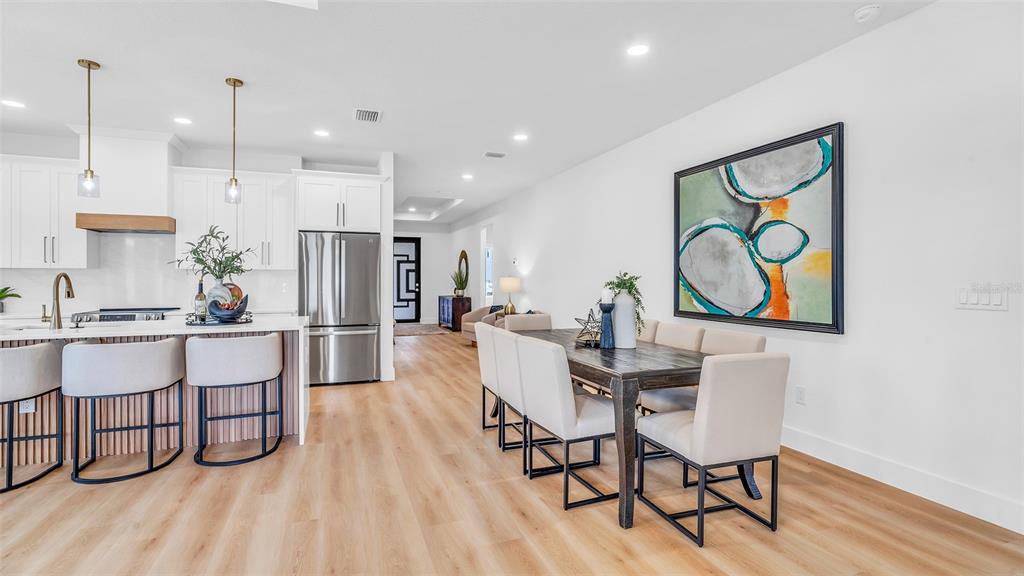 4428 57TH AVENUE N, ST PETERSBURG, FL — photo 5 of 38