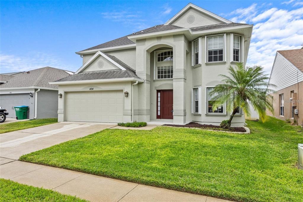 424 FLATWOOD DRIVE